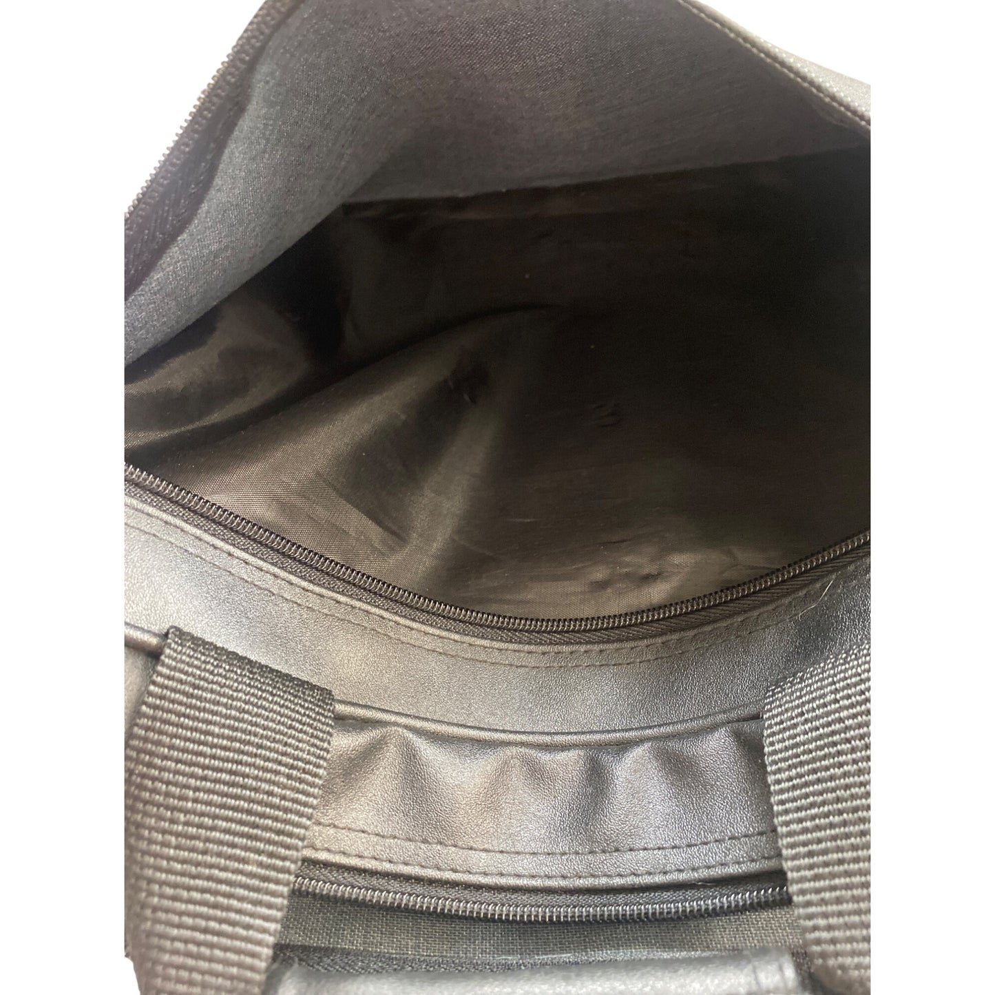 Black Leather Laptop Bag With Adjustable Strap & Multiple Compartments For Men & Women