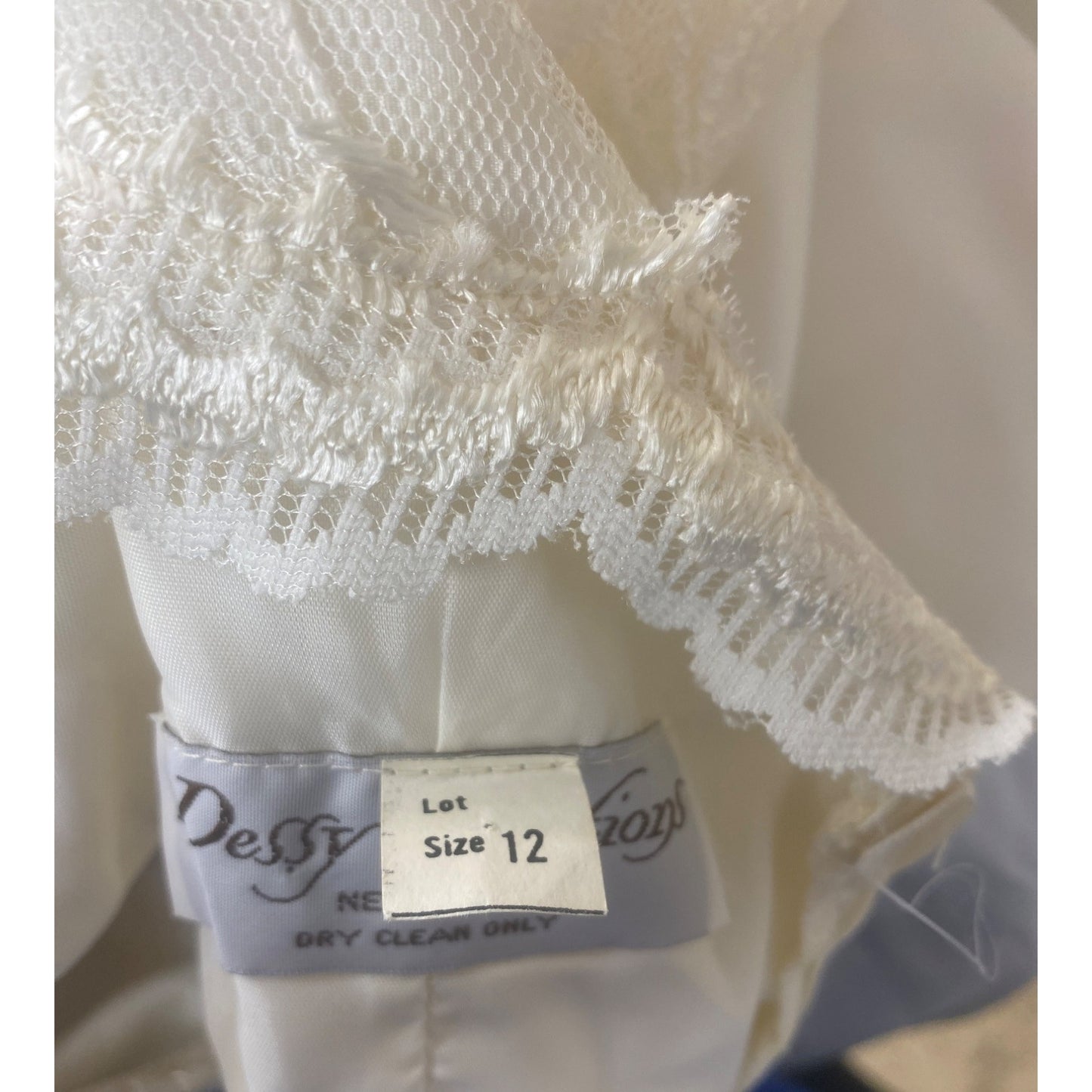 Vintage Wedding Dress Dessy Creations New York Off White Lace Dress Puff Sleeves Back Bow Size 12