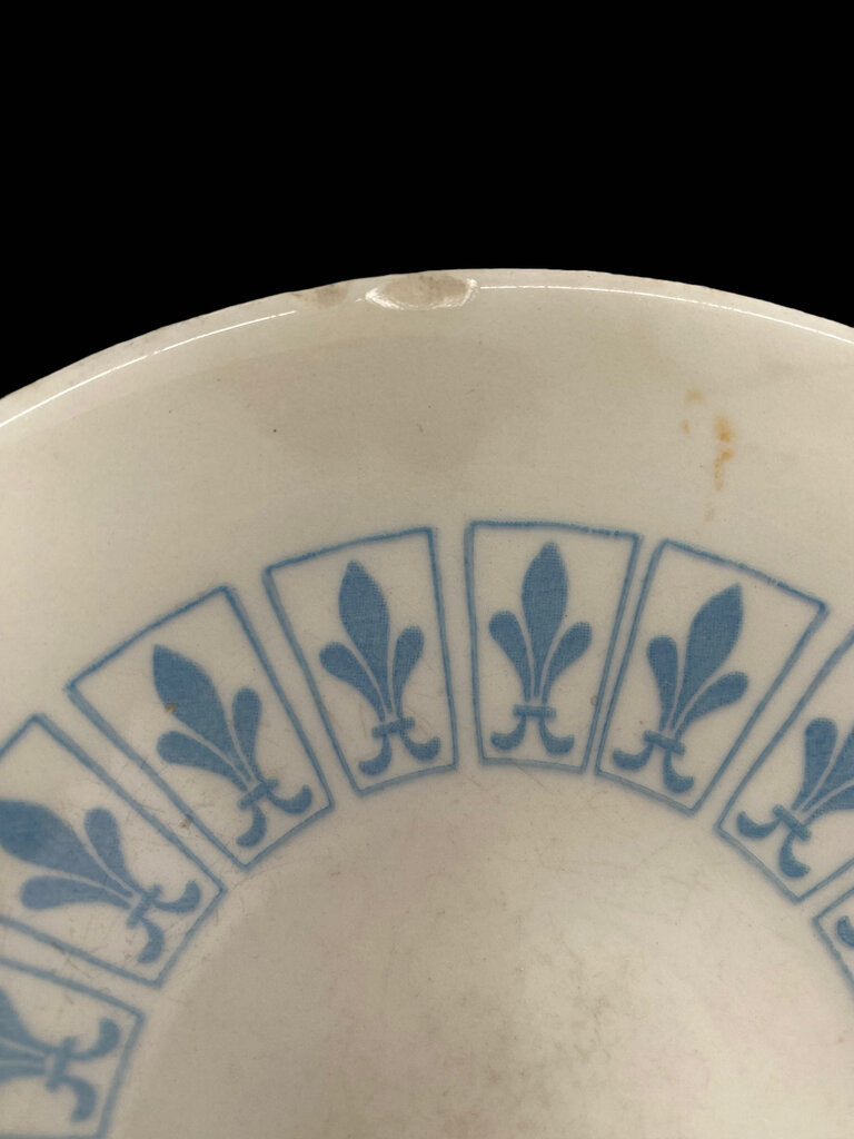 Vintage Homer Laughlin Richelieu Blue Bowl