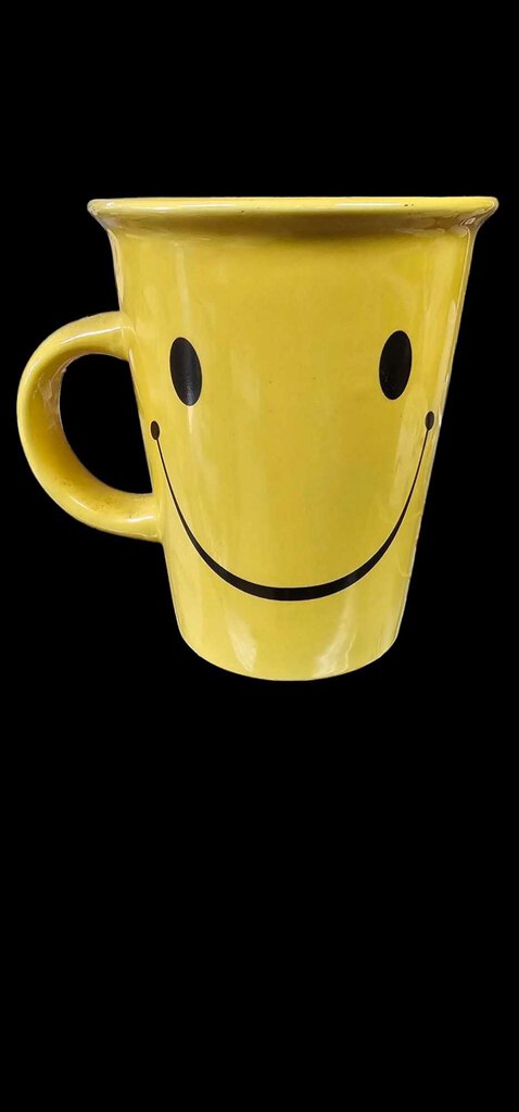 Smiley Face Emoji Mug Cup Yellow Coffee Tea