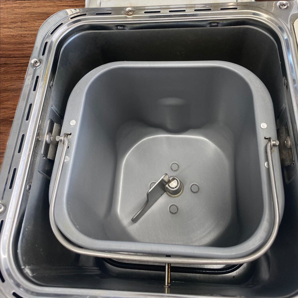 Williams Sonoma Automatic Bread Maker Model WS 1094
