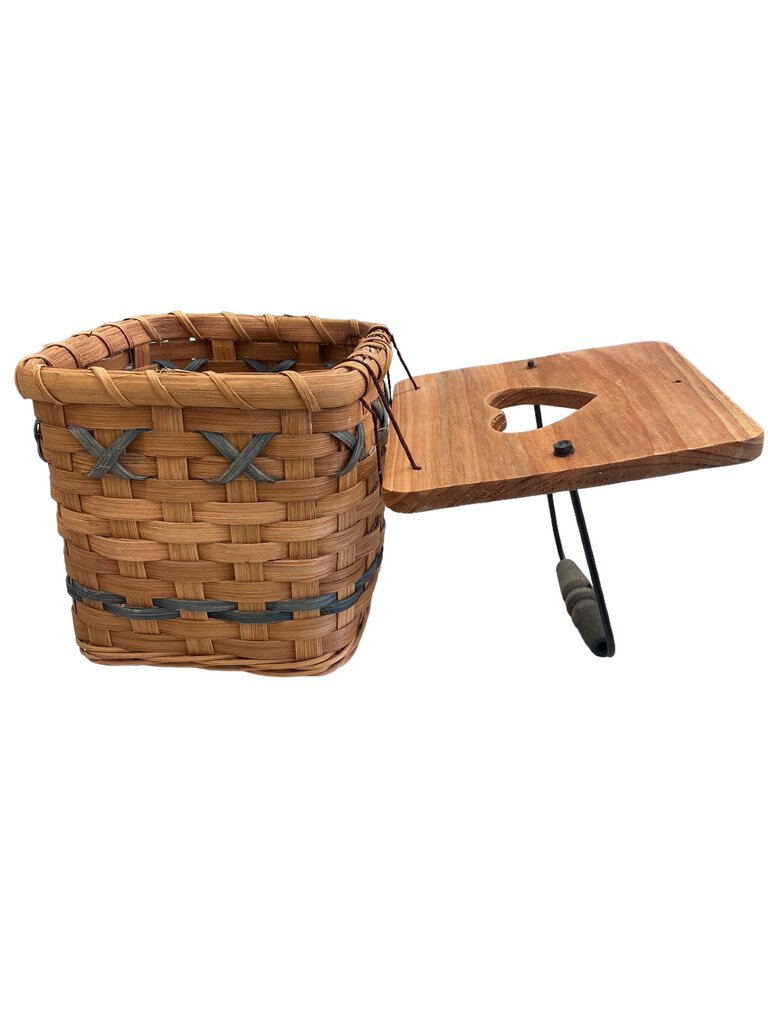 Woven Square Basket Detachable Wooden Lid with Heart Cut Out