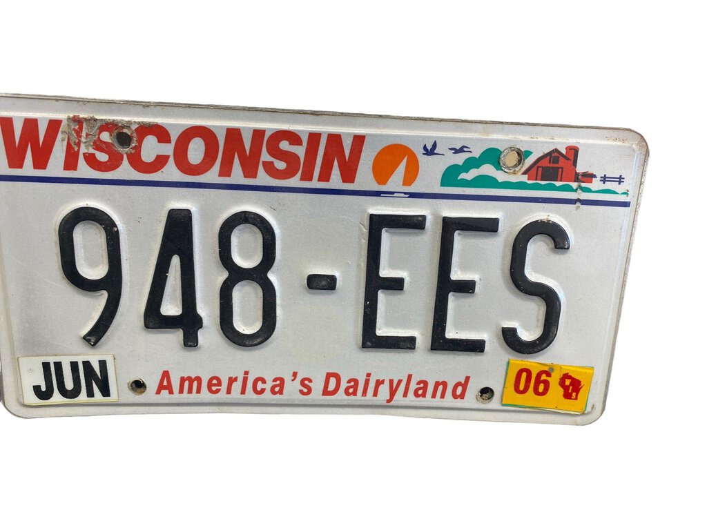 Wisconsin License Plate 948-EES 2006