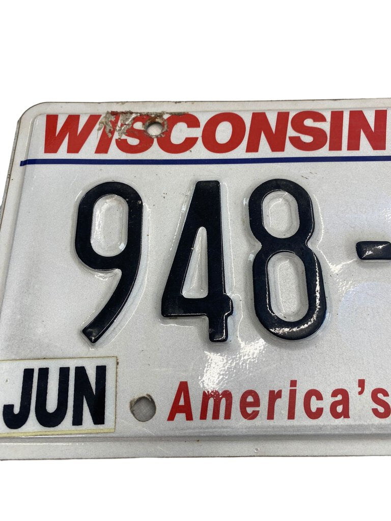 Wisconsin License Plate 948-EES 2006