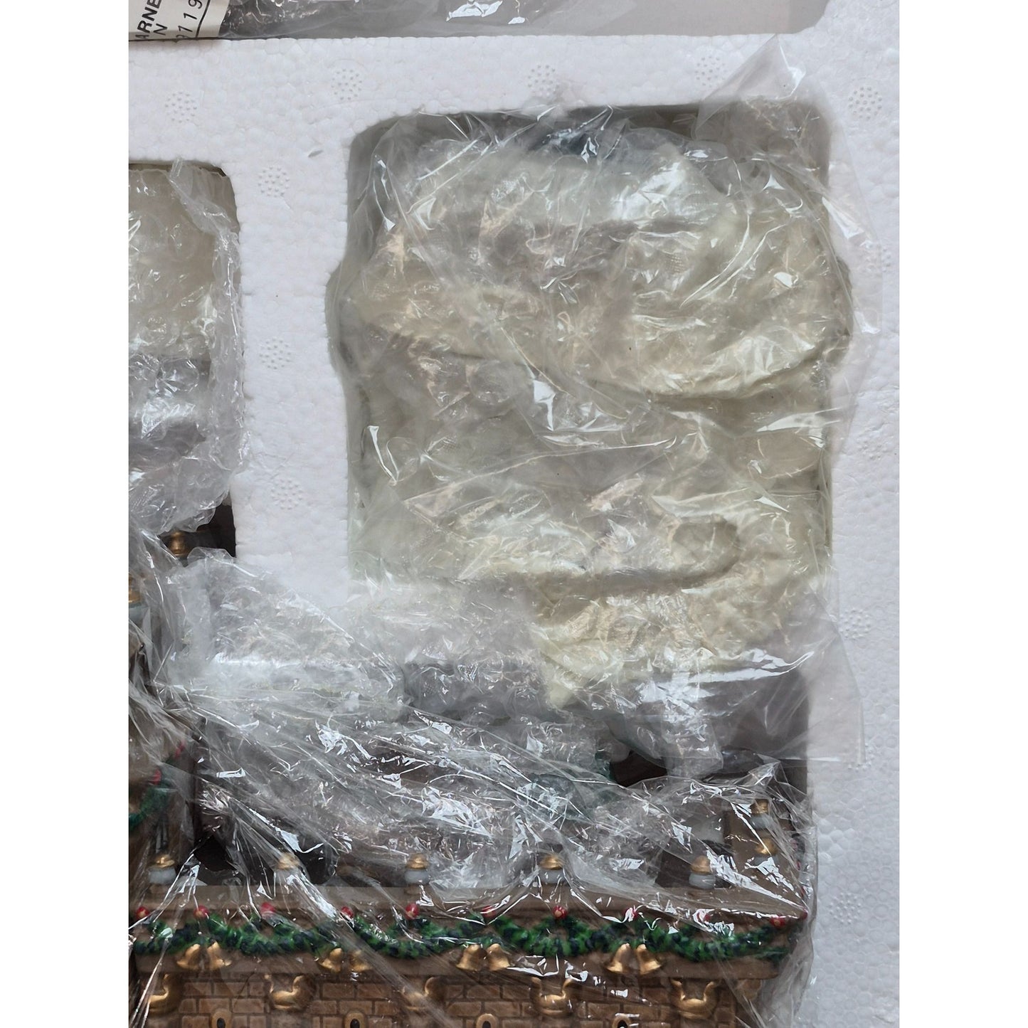 Dept 56 Ramsford Palace Heritage Village 1996 • Limited Edition • 17-Piece Set • Mint in Box