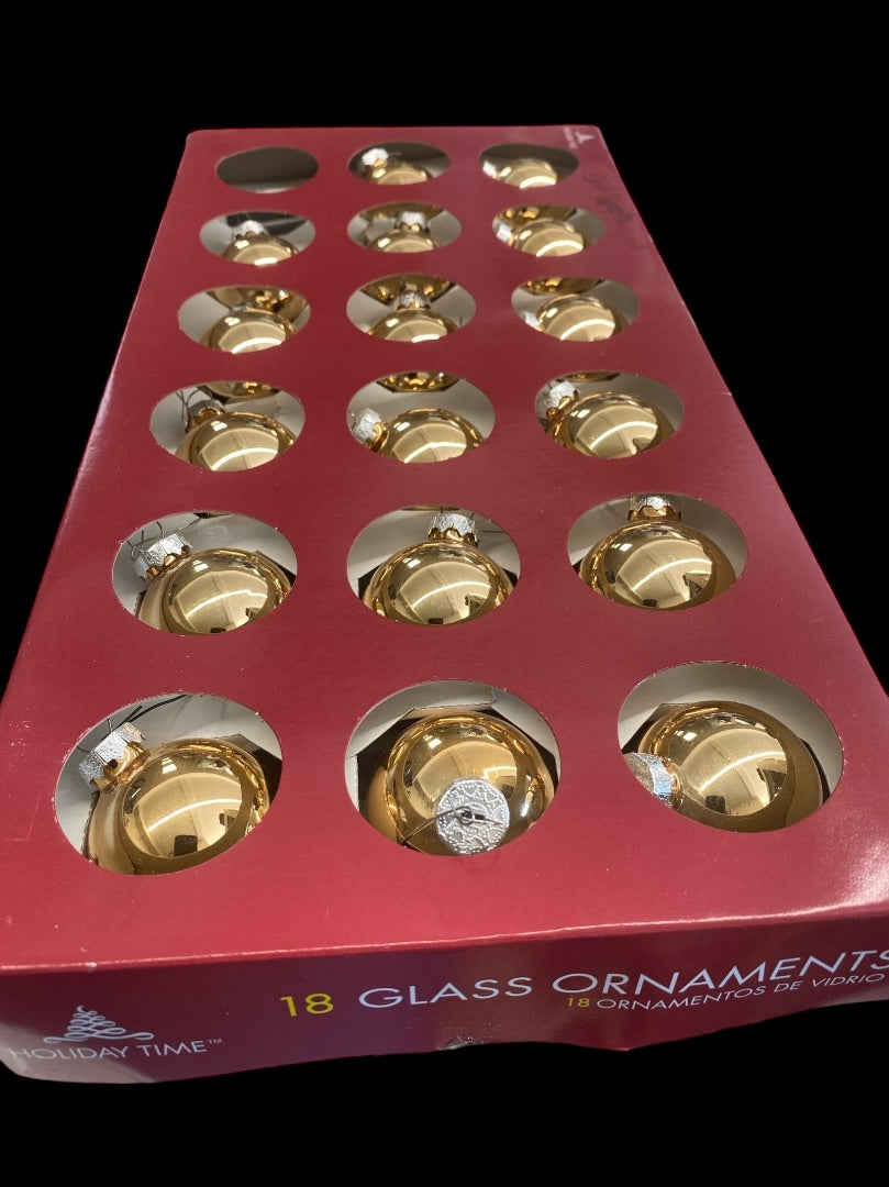 17 Gold Glass Ornaments Christmas 2"
