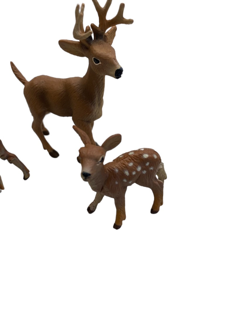 Wild Safari Ltd. Buck and 2 Fawns Figure