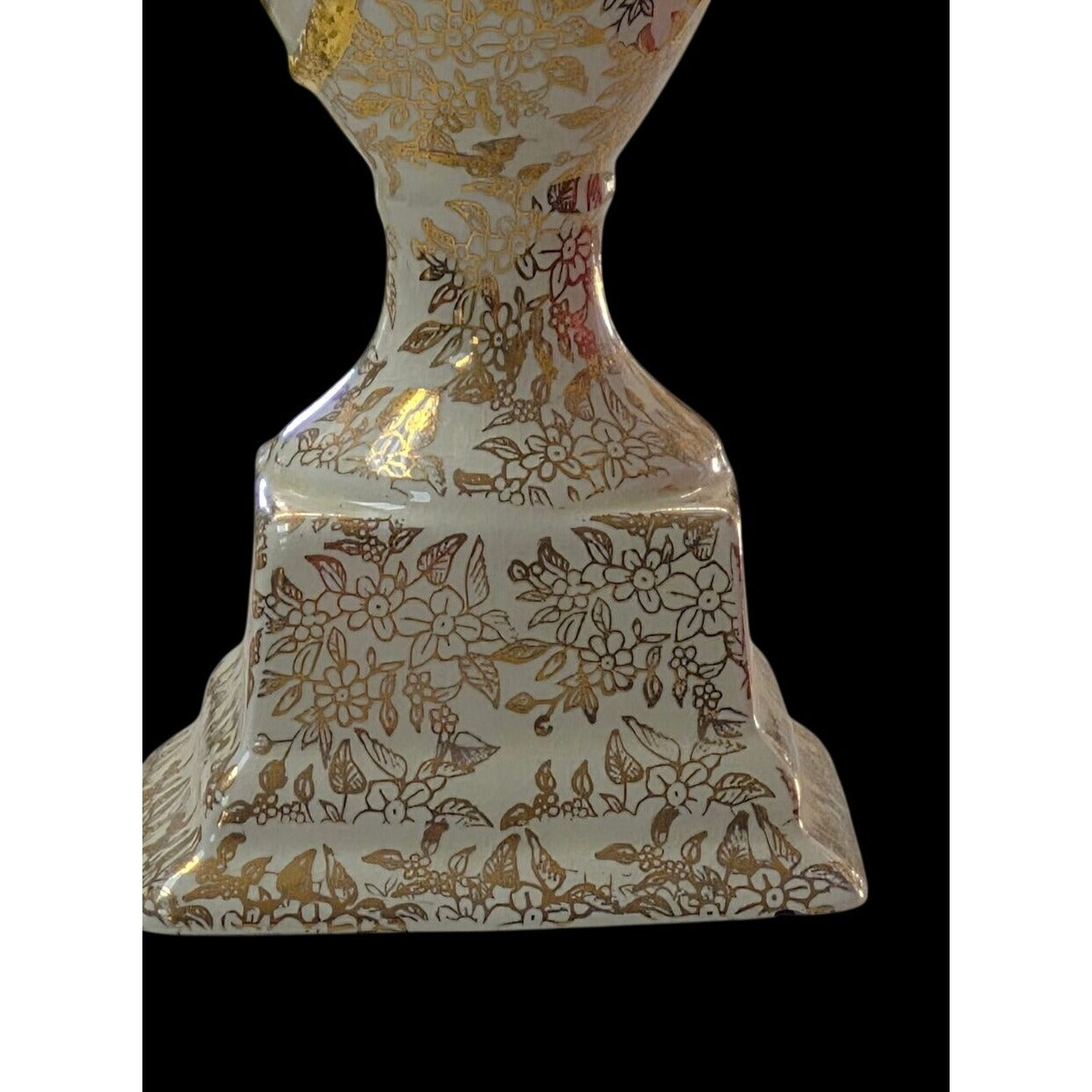 Vintage Empire Ivory Ware Mantle Vases