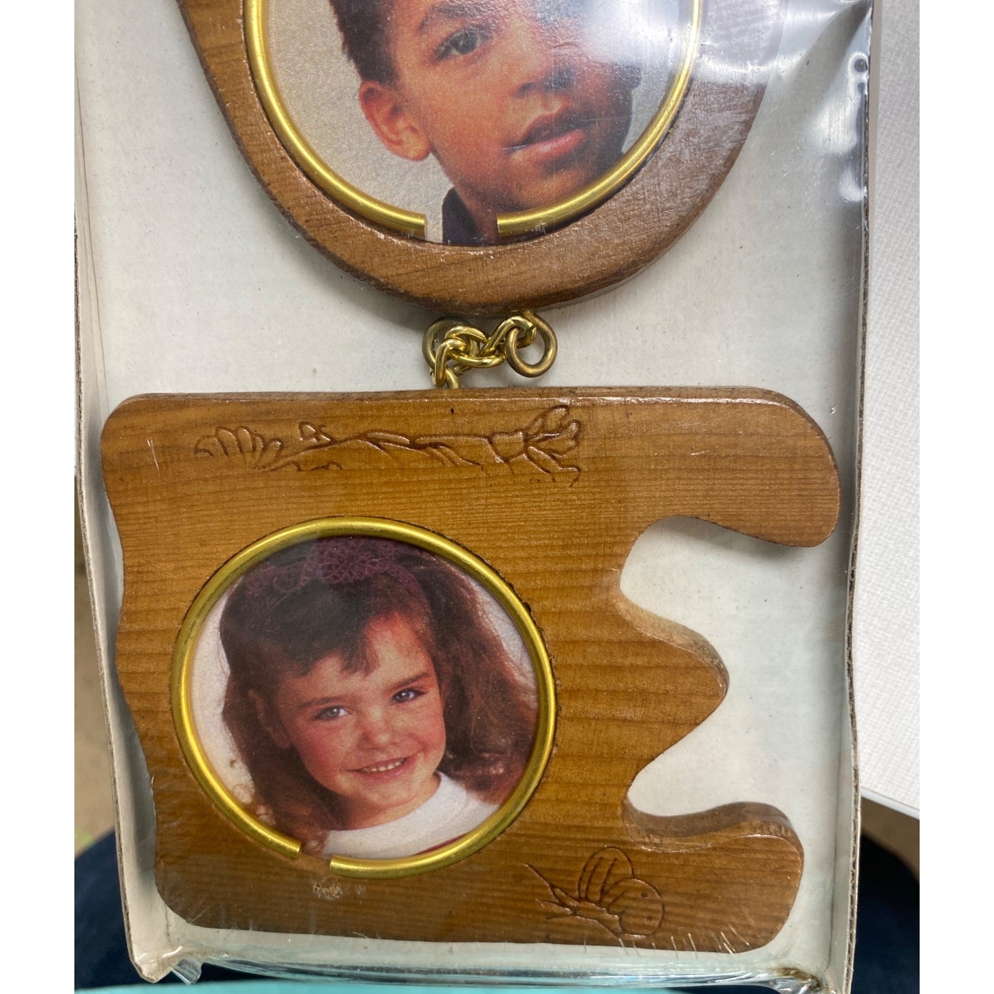 Wooden "LOVE" Picture Frame With 4 Heart-Shaped Hanging Photo Slots