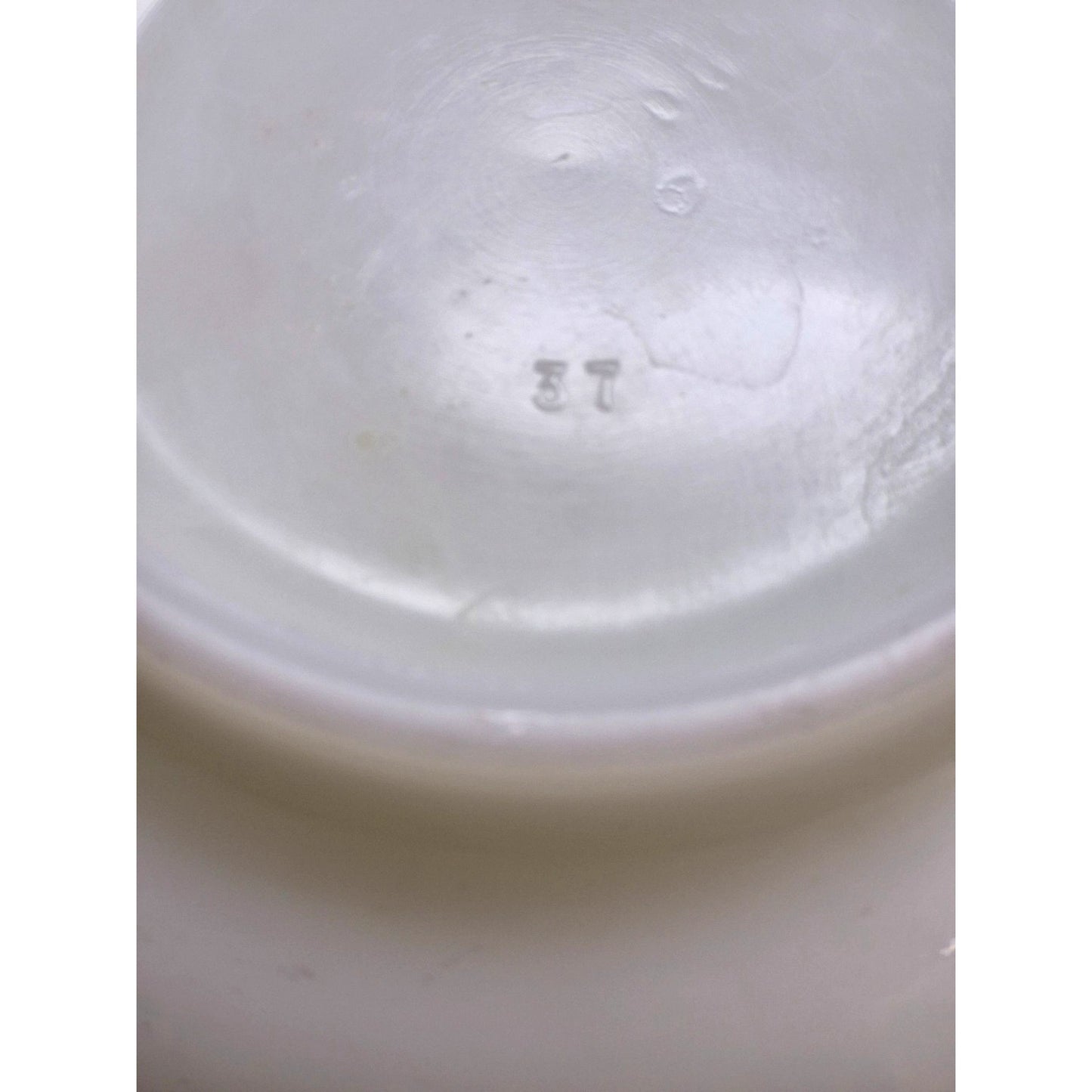 Pyrex Milk Glass Bowl/ Spout