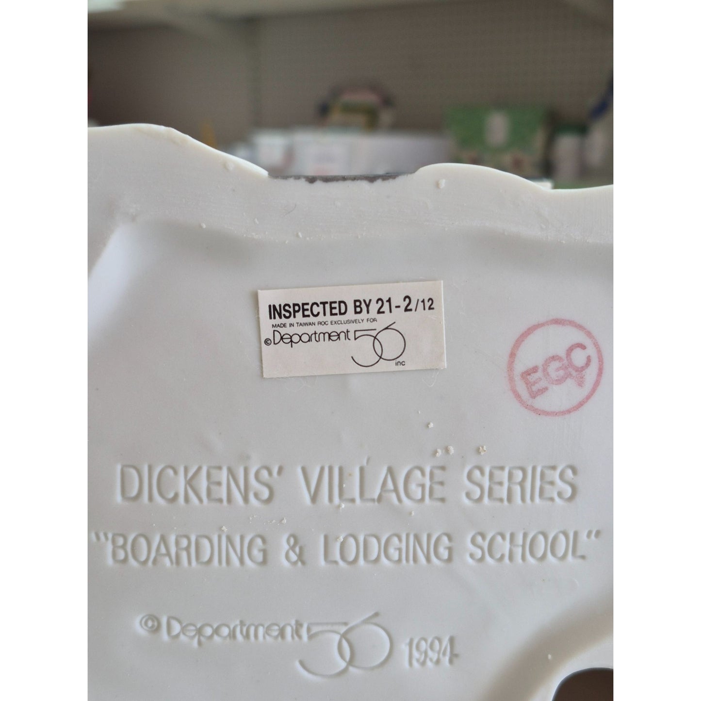 Heritage Village Collection Dickens Village 1994 Series Boarding & Lodging School
