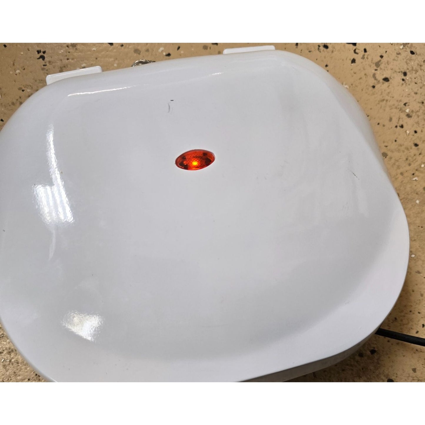 Continental Electric White Sandwich Press & Grill With Nonstick Plates