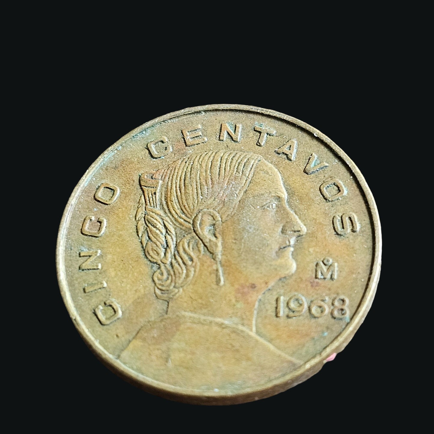 1968 Mexican Cinco Centavos Coin With Eagle & Snake Design