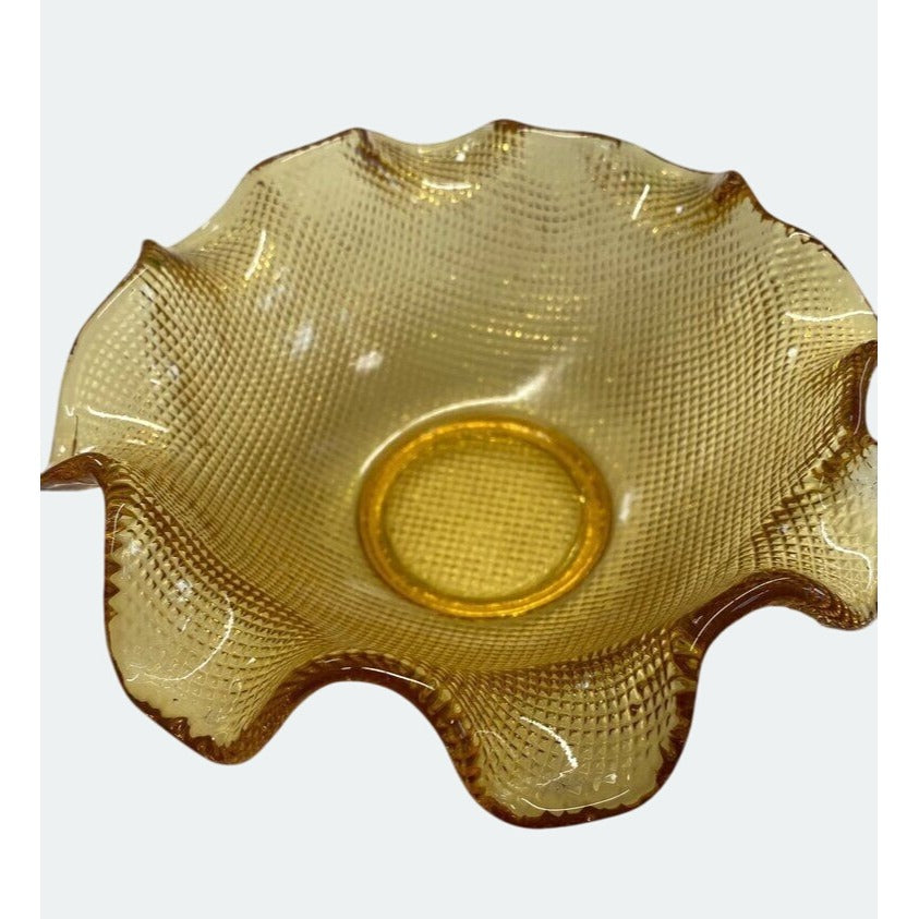 Ruffled Edge Bowl