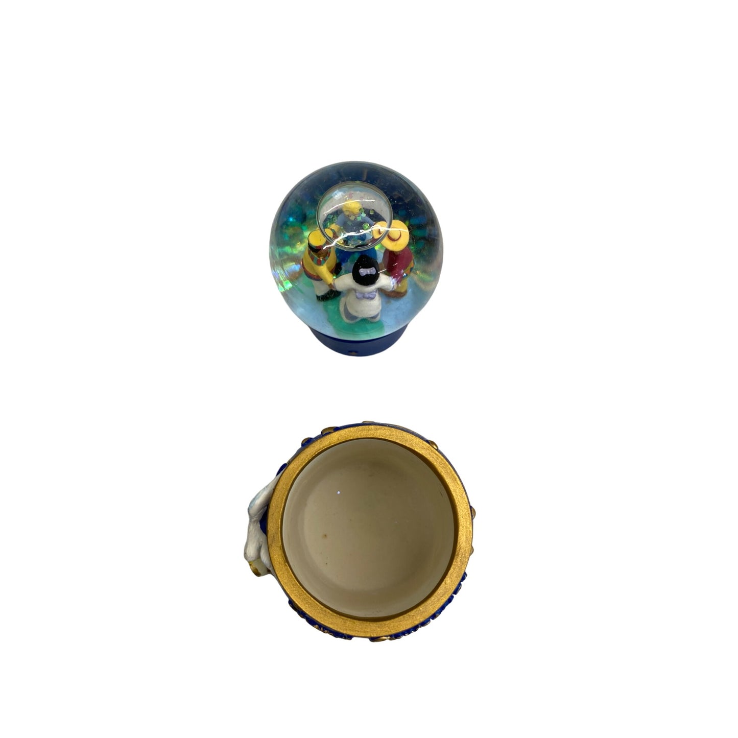 Avon Christmas Snow Globe