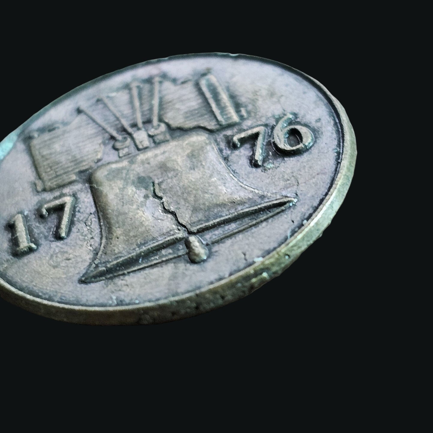 The History Channel Club Commemorative Coin With Eagle & Liberty Bell Design