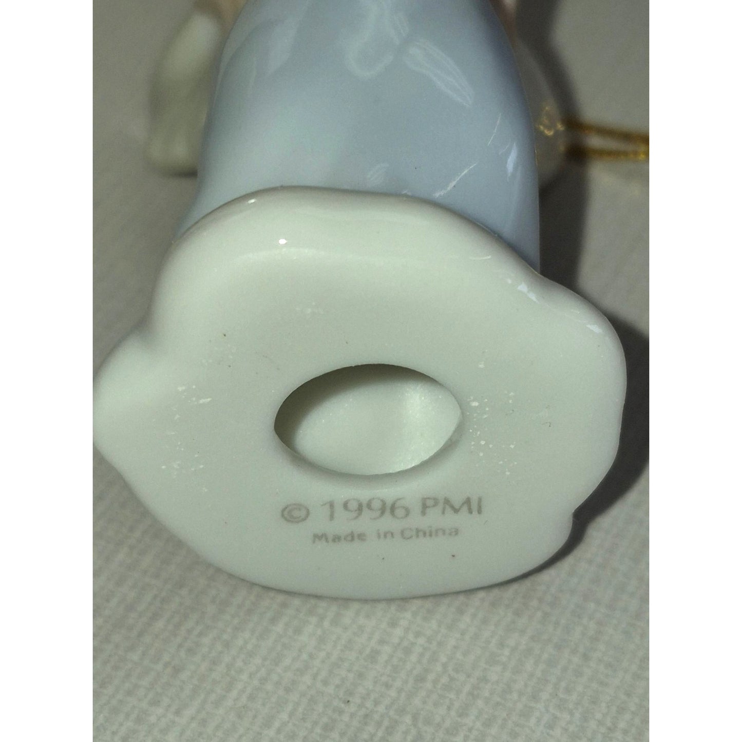 Avon Fine Collectibles 1996 Angel Ornament With Trumpet Porcelain Figurine