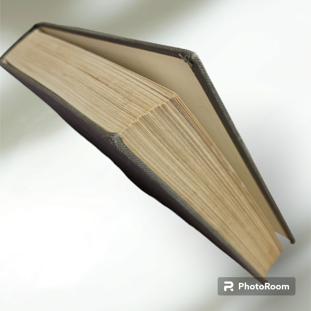 The Complete Book Of Rifles and Shotguns Hardcover Book