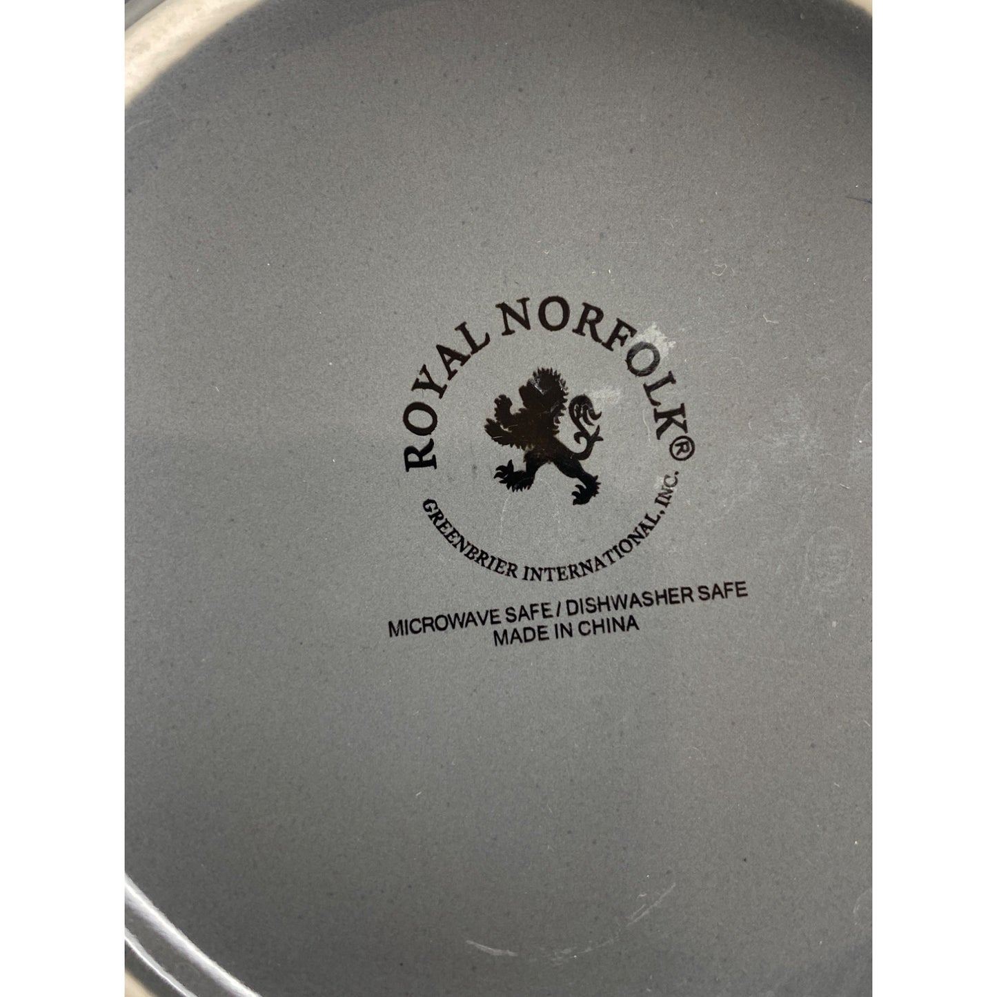 Royal Norfolk Set Of 2 Gray Ceramic Bowls