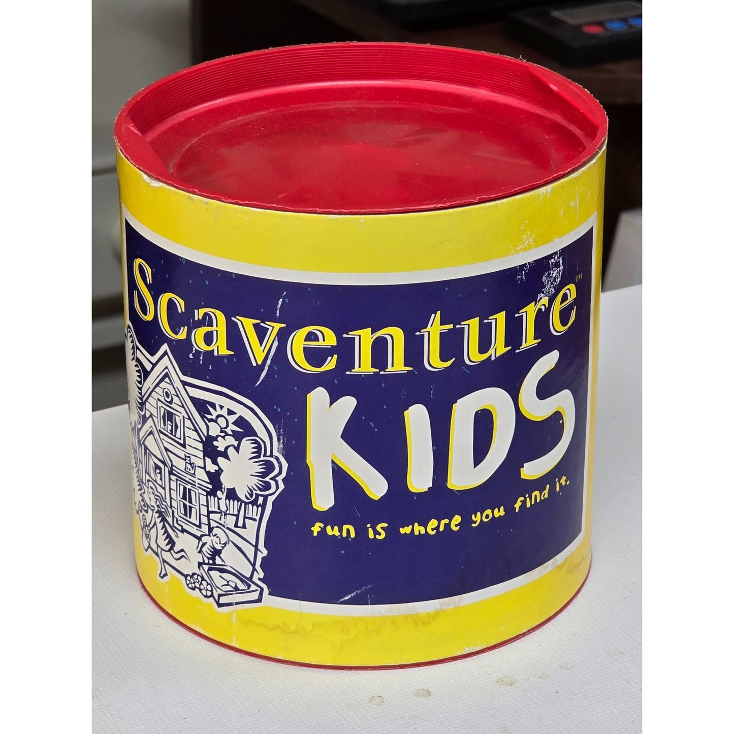 Kids Scavenger Hunt Scaventure Find Game Non-Electronic Fun 2007 Ages 6-12