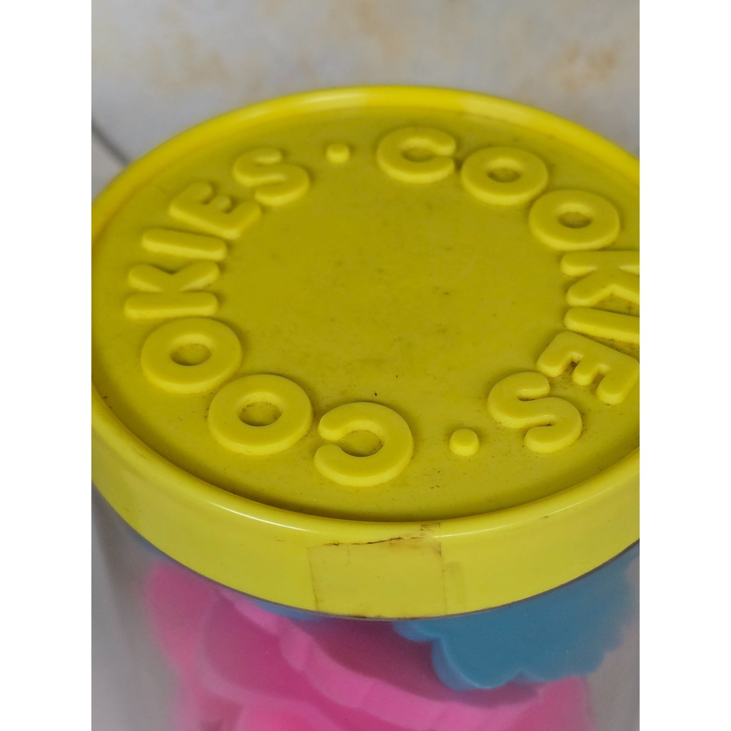 Wilton Zany Zoo Cookie Cutters Set Of 10 Animal Shapes In Plastic Storage Jar Kid-Safe Easy For Baking & Cake Patterns