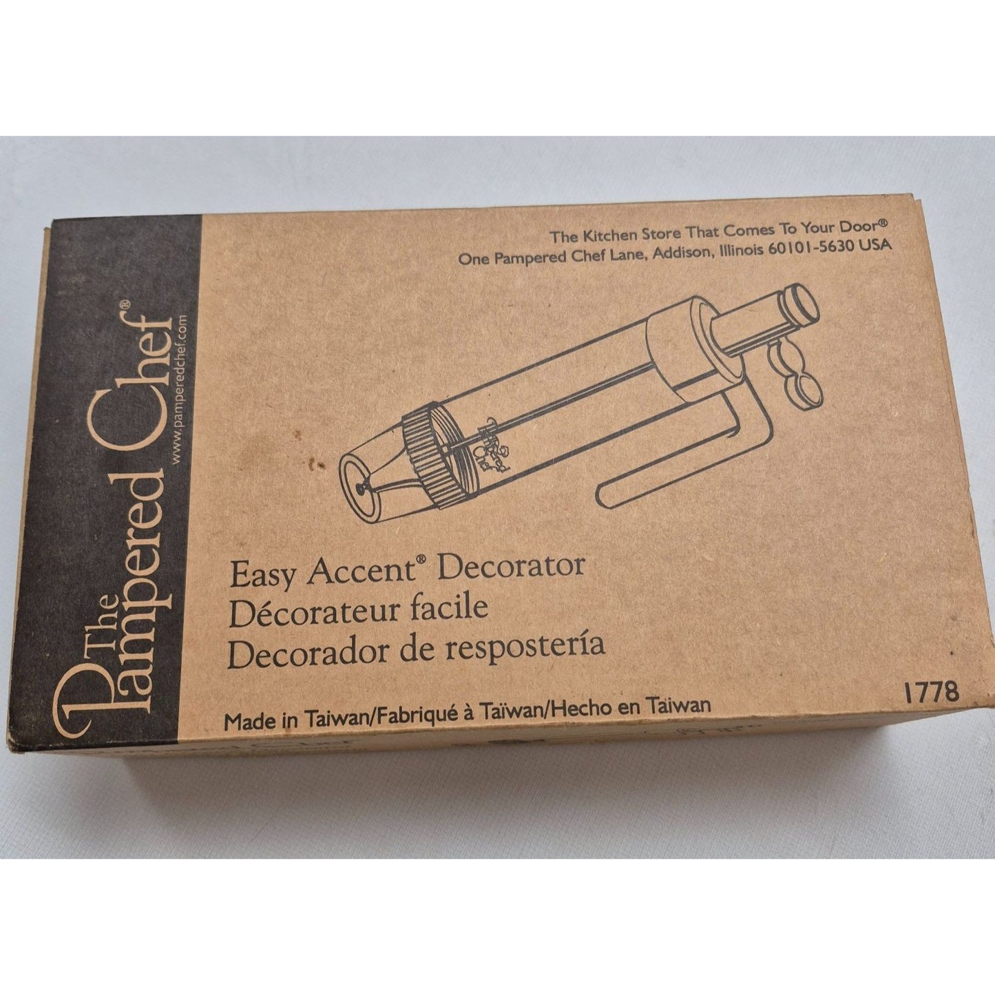 Pampered Chef Easy Accent Decorator 1778 NEW