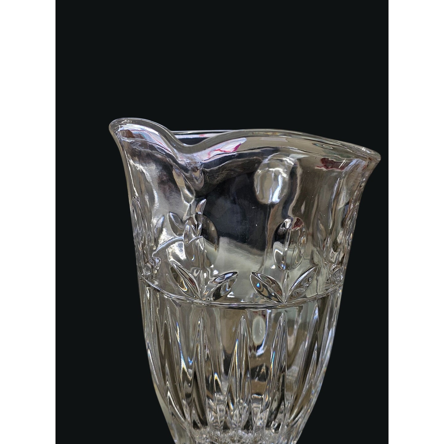 Block Crystal Tulip Garden Pitcher