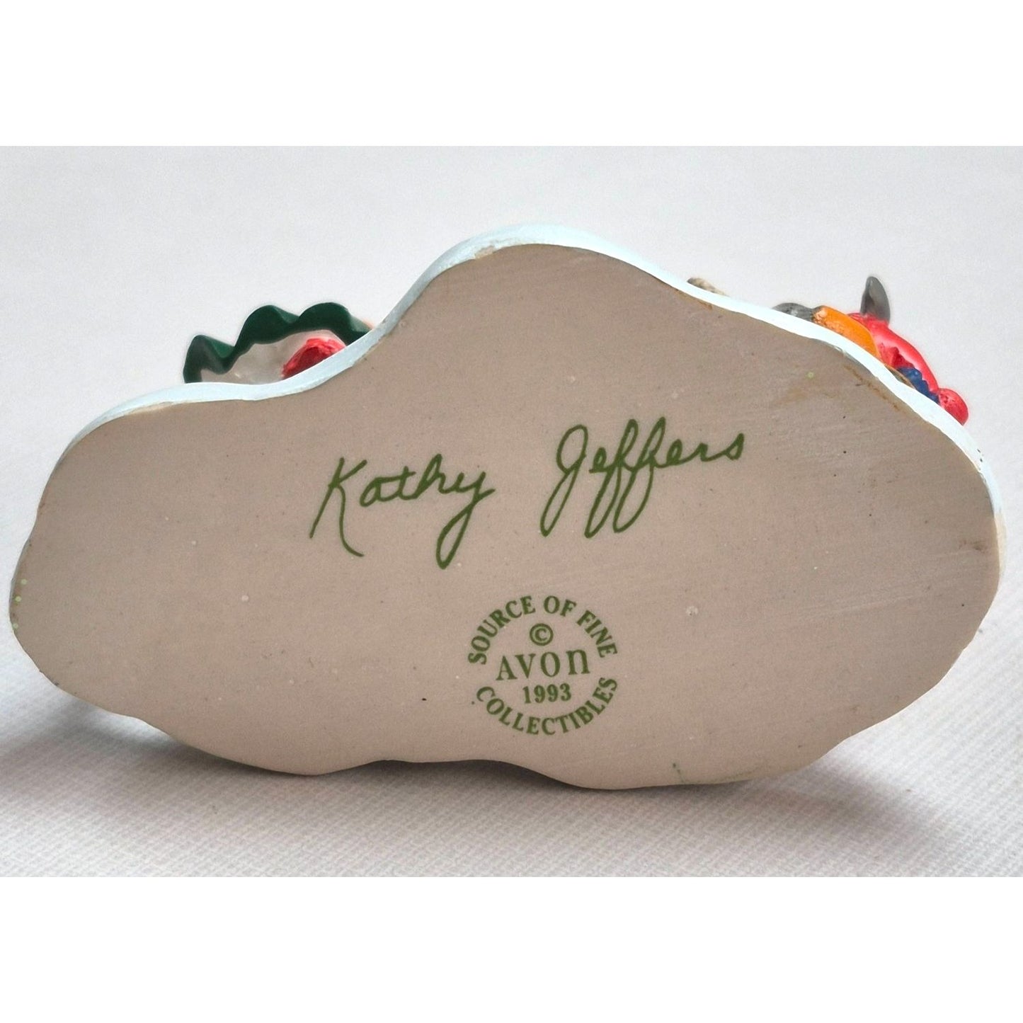 Avon 1993 Kathy Jeffers Christmas Figurine With Deer & Mice On Snow Base