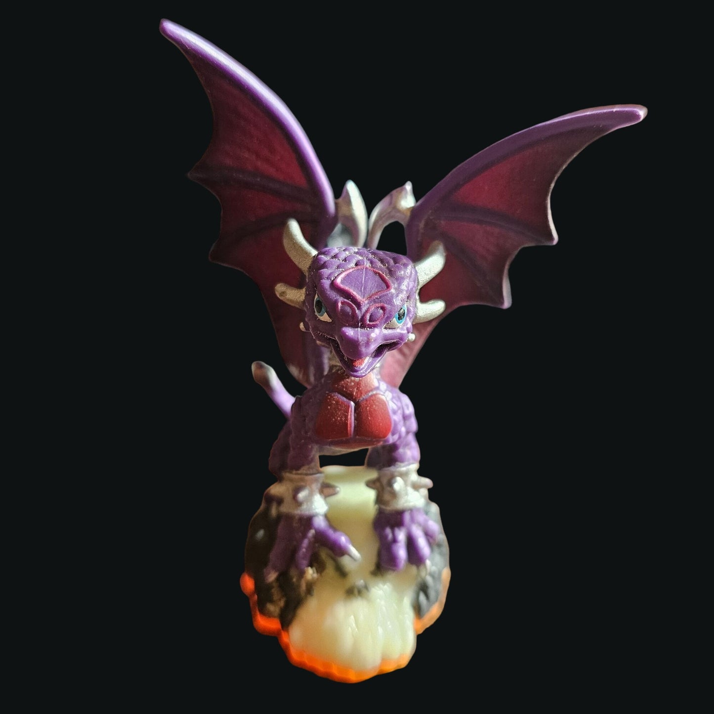 Skylanders Spyros Adventure Dark Spyro Figure Collectible 2012 Activision Purple Dragon Toy