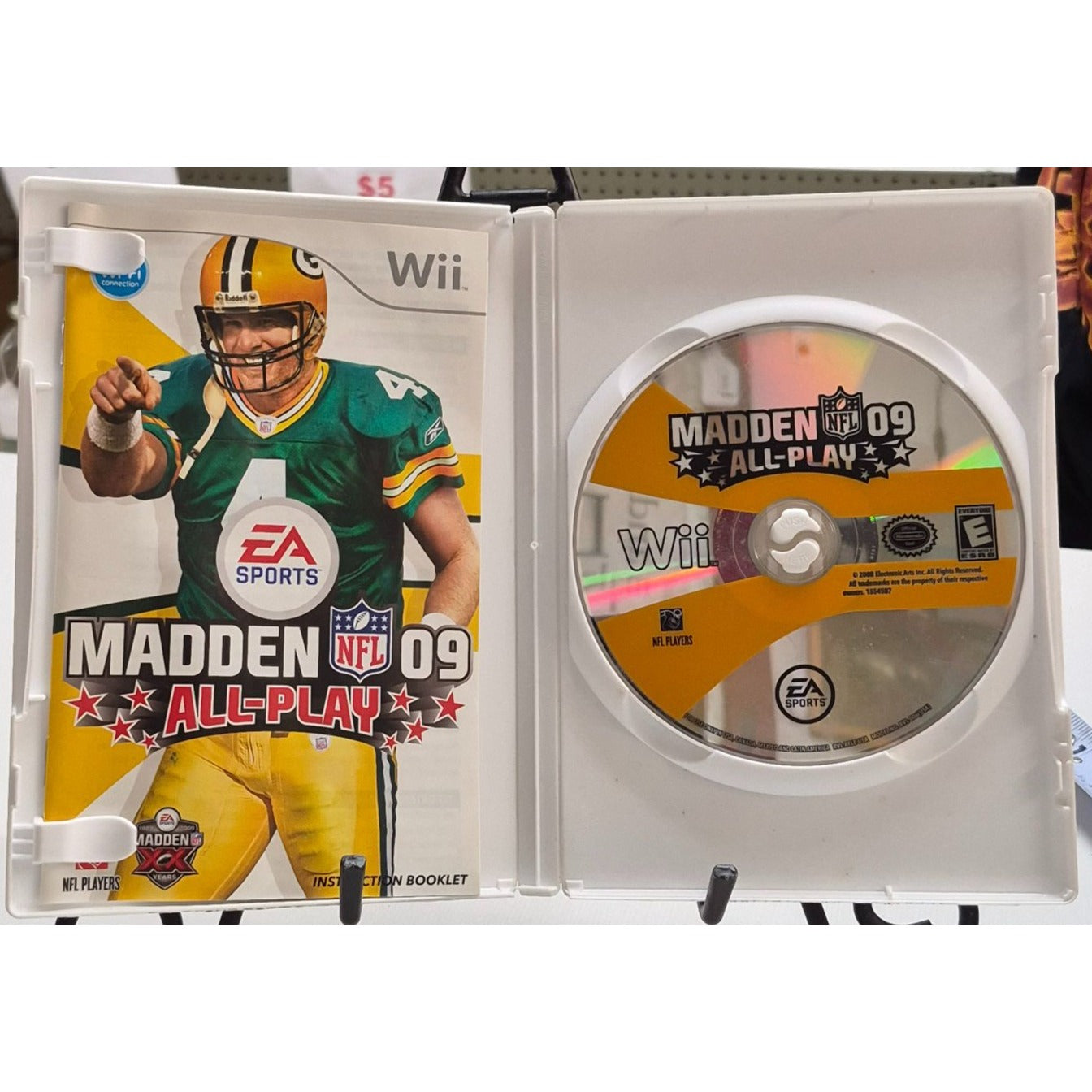 Madden NFL 09 All-Play Wii Game Complete With Manual