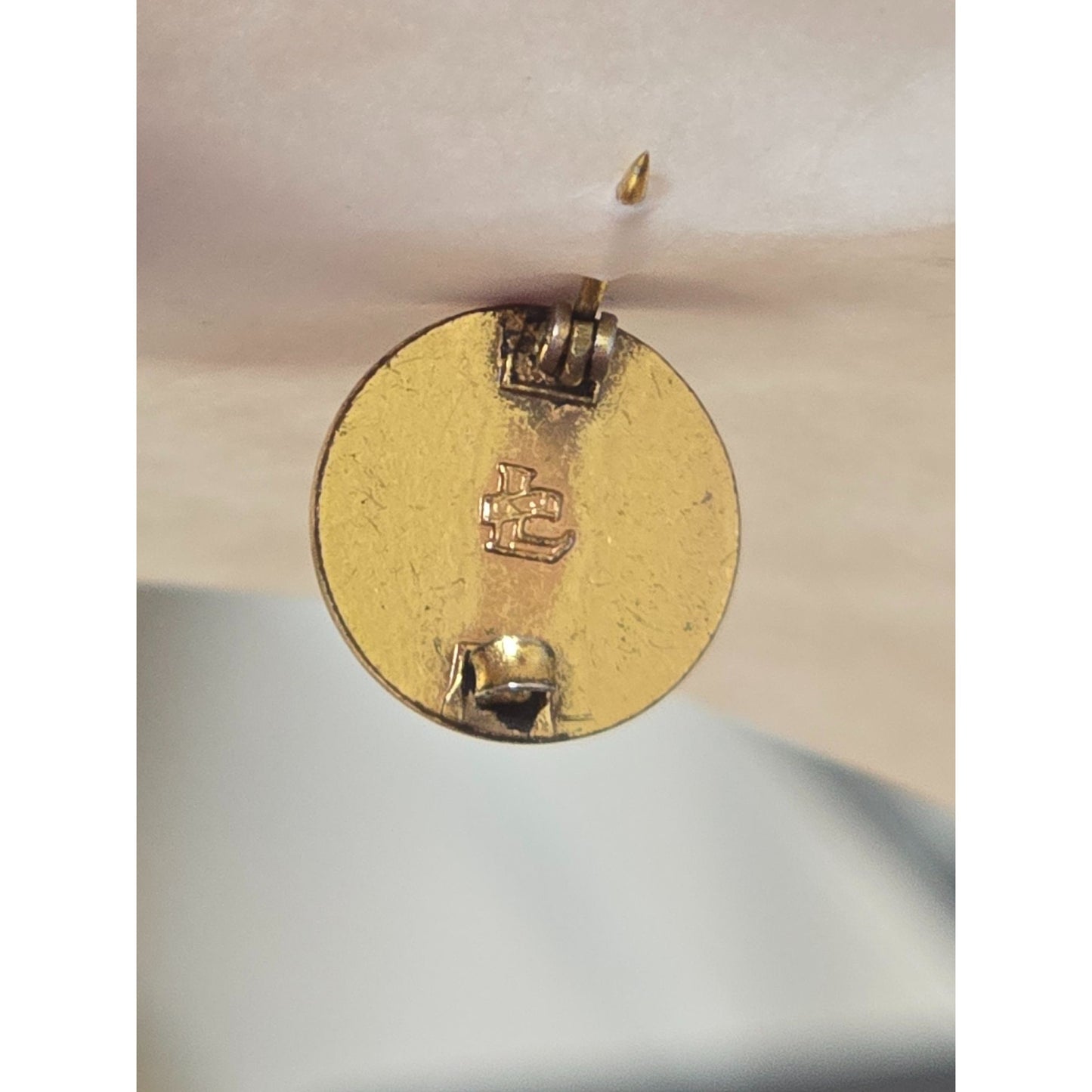 Vintage Wisconsin 4-H Boys & Girls Clubs Achievement Pin Gold Tone Cloisonné Circle Design