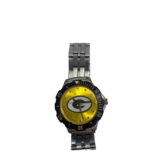 Green Bay Packers Quartz Analog Watch With Stainless Steel Band