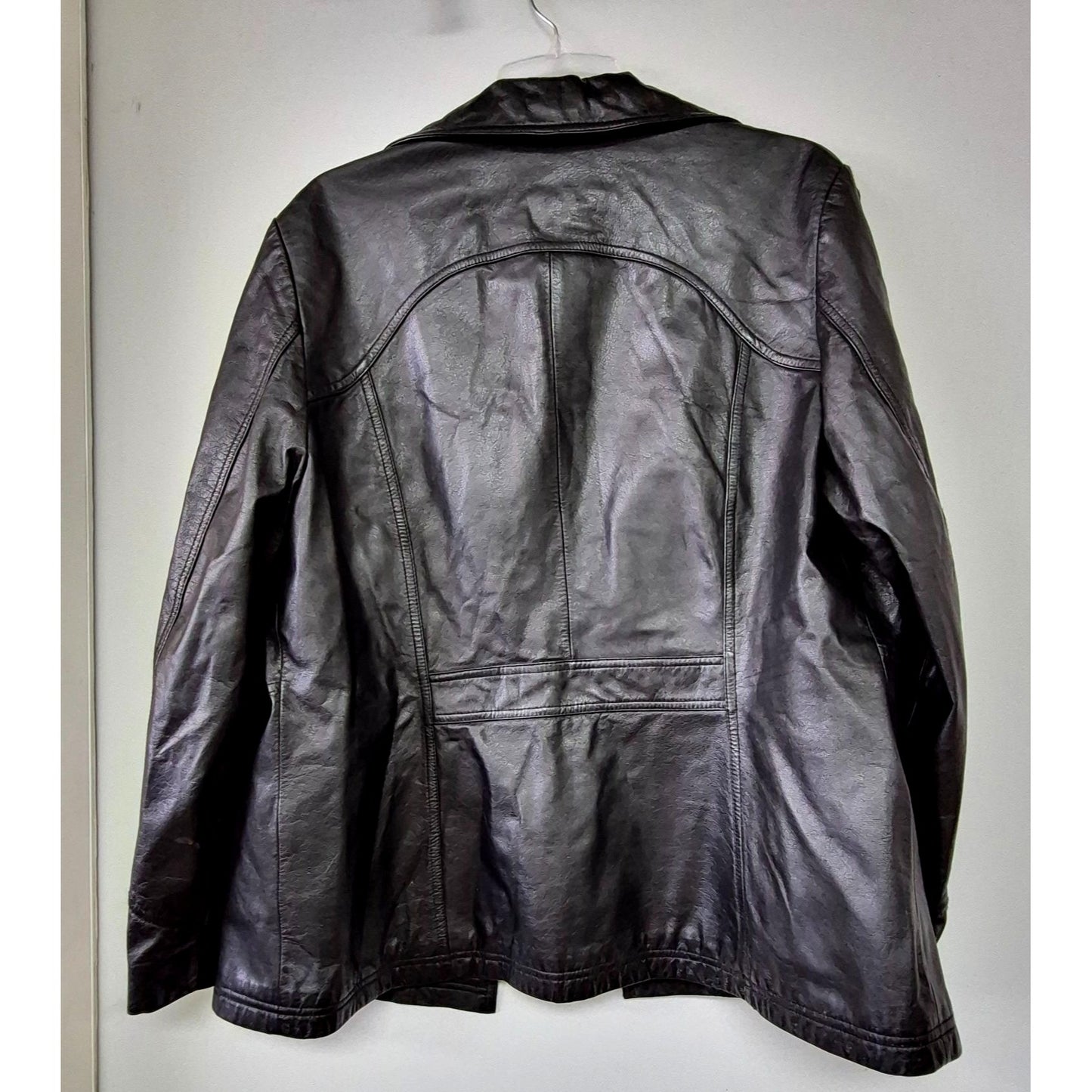 Wilsons Leather Maxima Black Genuine Leather Jacket XL Womens Blazer Style Button Front & Red Lining