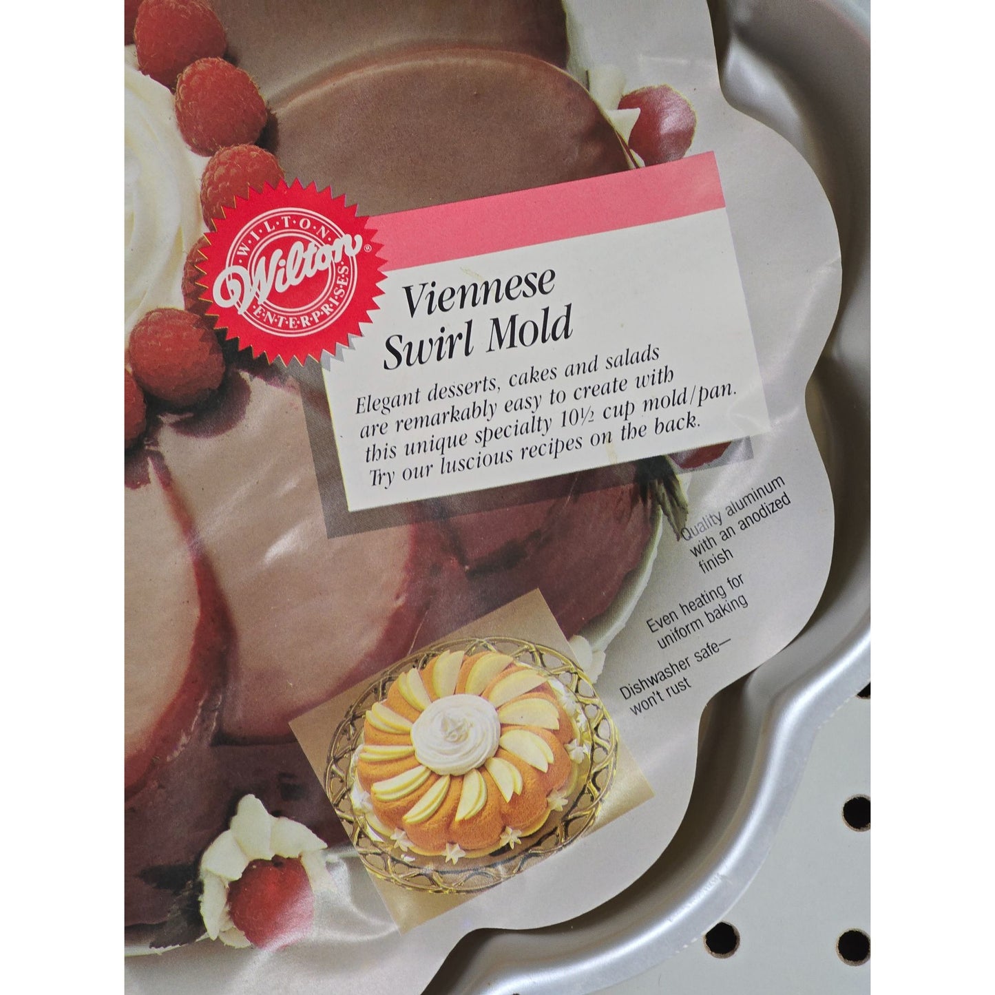 Wilton Viennese Swirl Mold 10.5" Aluminum Elegant Design For Cakes Desserts & Salads Durable Construction Dishwasher Safe