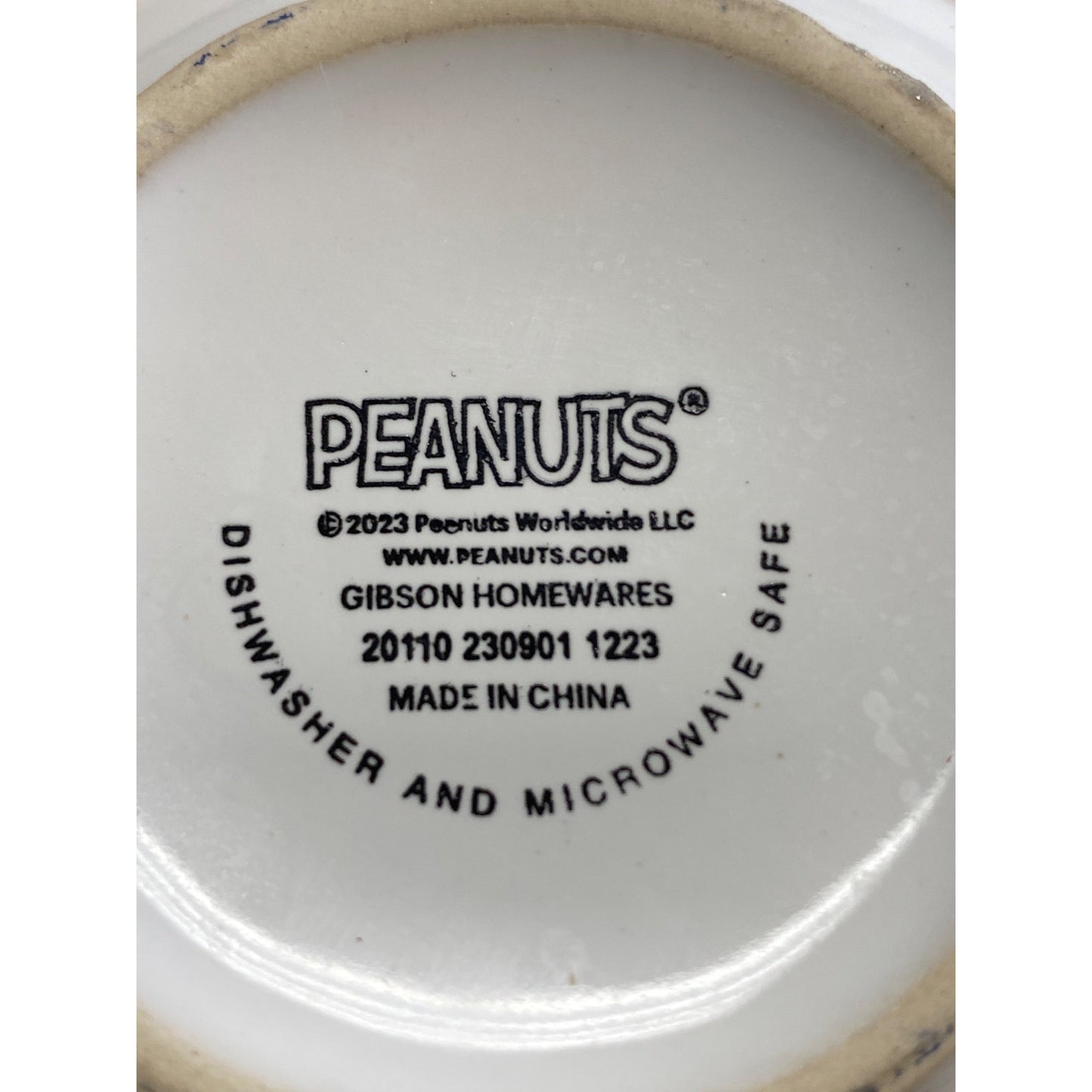 Peanuts Snoopy Coffee Mug By Gibson Homewares Orange Inside Dishwasher & Microwave Safe 12 Oz