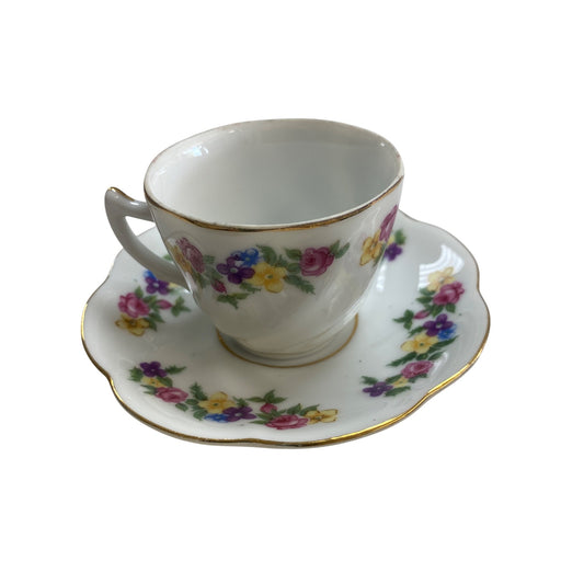 Vintage YAMAKA China Japan Floral Teacup & Saucer Set