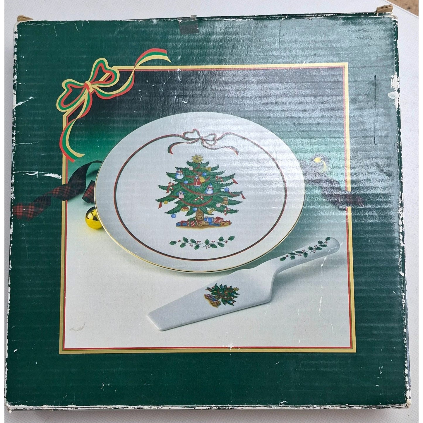 Christmas Tree Ceramic Cake Plate & Server Set