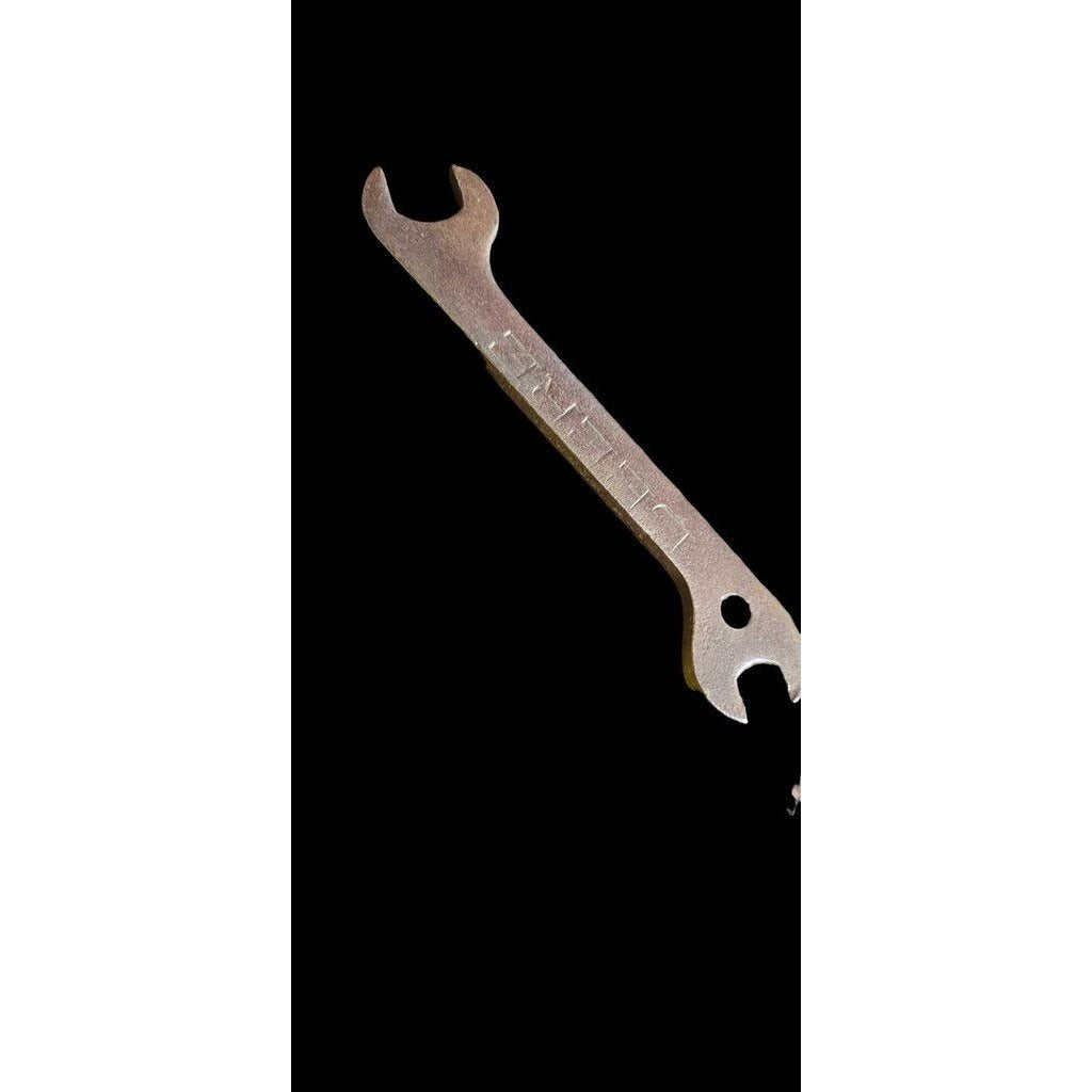 Antique Early JOHN DEERE Tractor WRENCH TOOL Original script "DEERE"