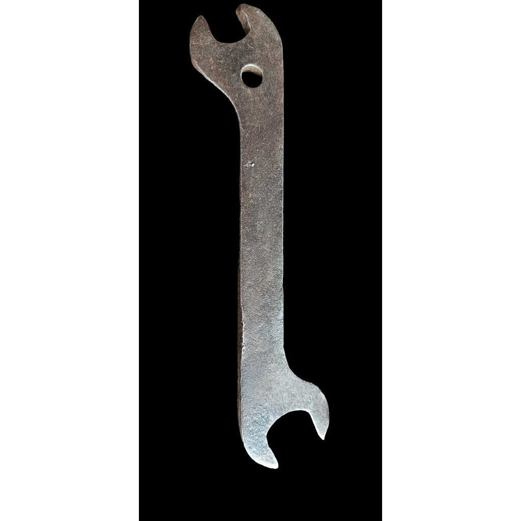 Antique Early JOHN DEERE Tractor WRENCH TOOL Original script "DEERE"