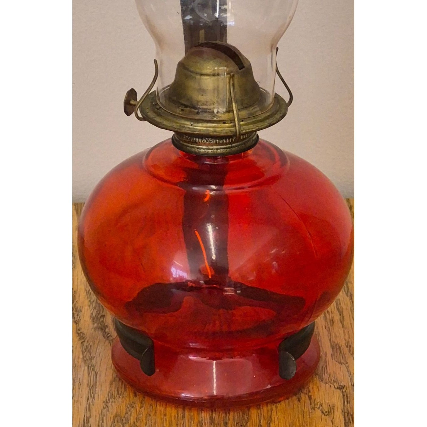 P & A Dorset Thomaston CT Hurricane Oil Lamp Wall Bracket