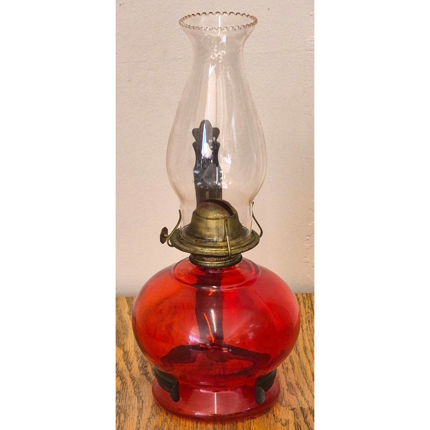 P & A Dorset Thomaston CT Hurricane Oil Lamp Wall Bracket