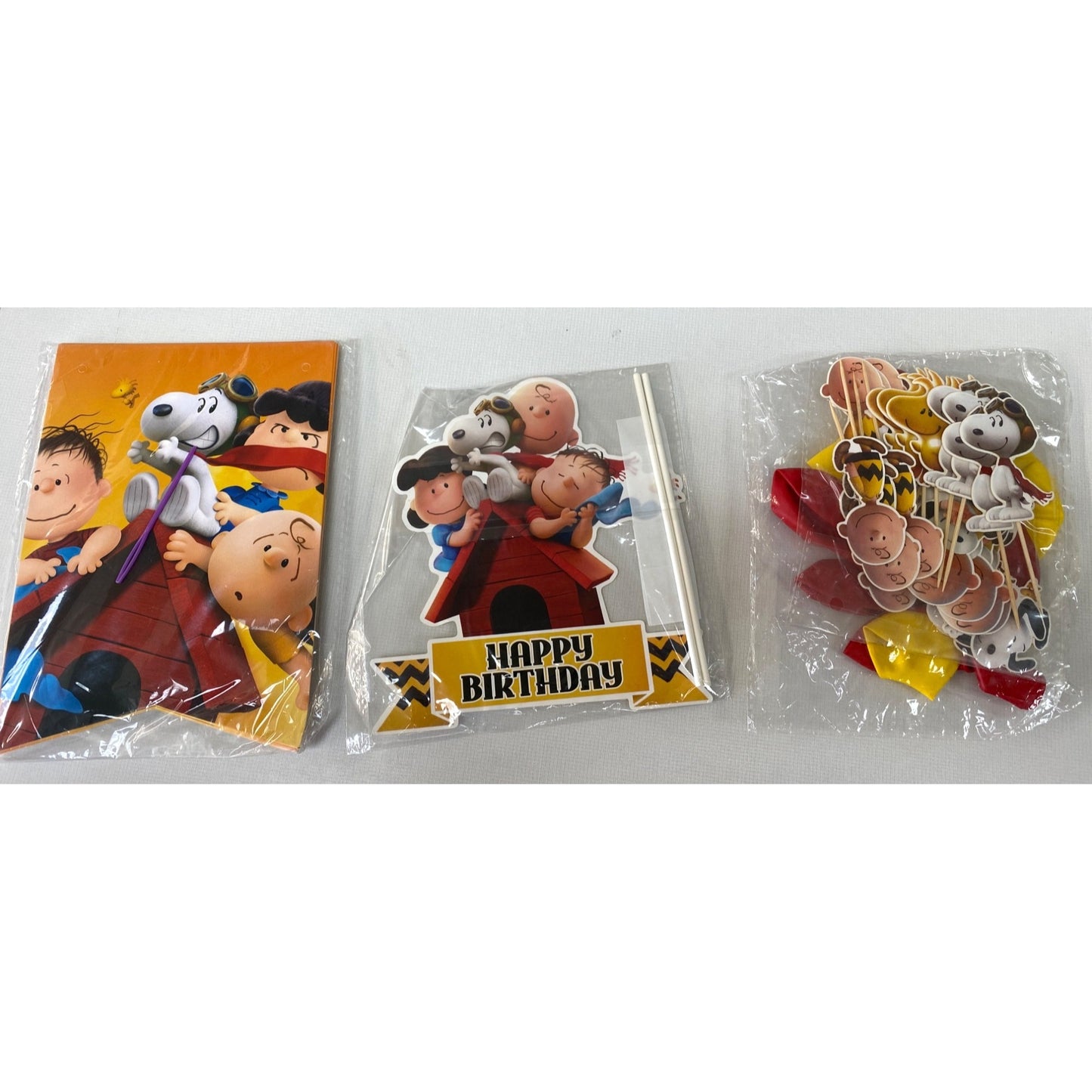 Peanuts Happy Birthday Party Decoration Set