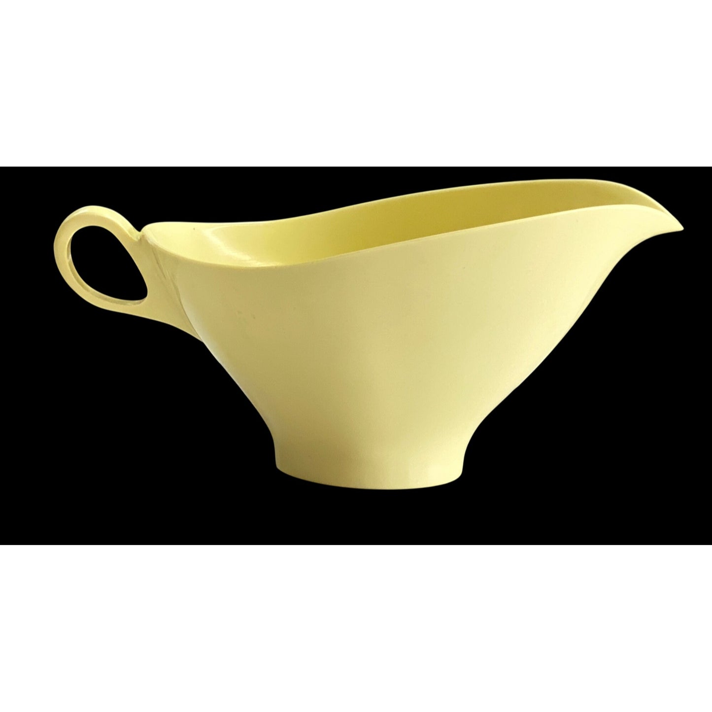 Vintage Boontonware Melamine Yellow Gravy Boat Creamer