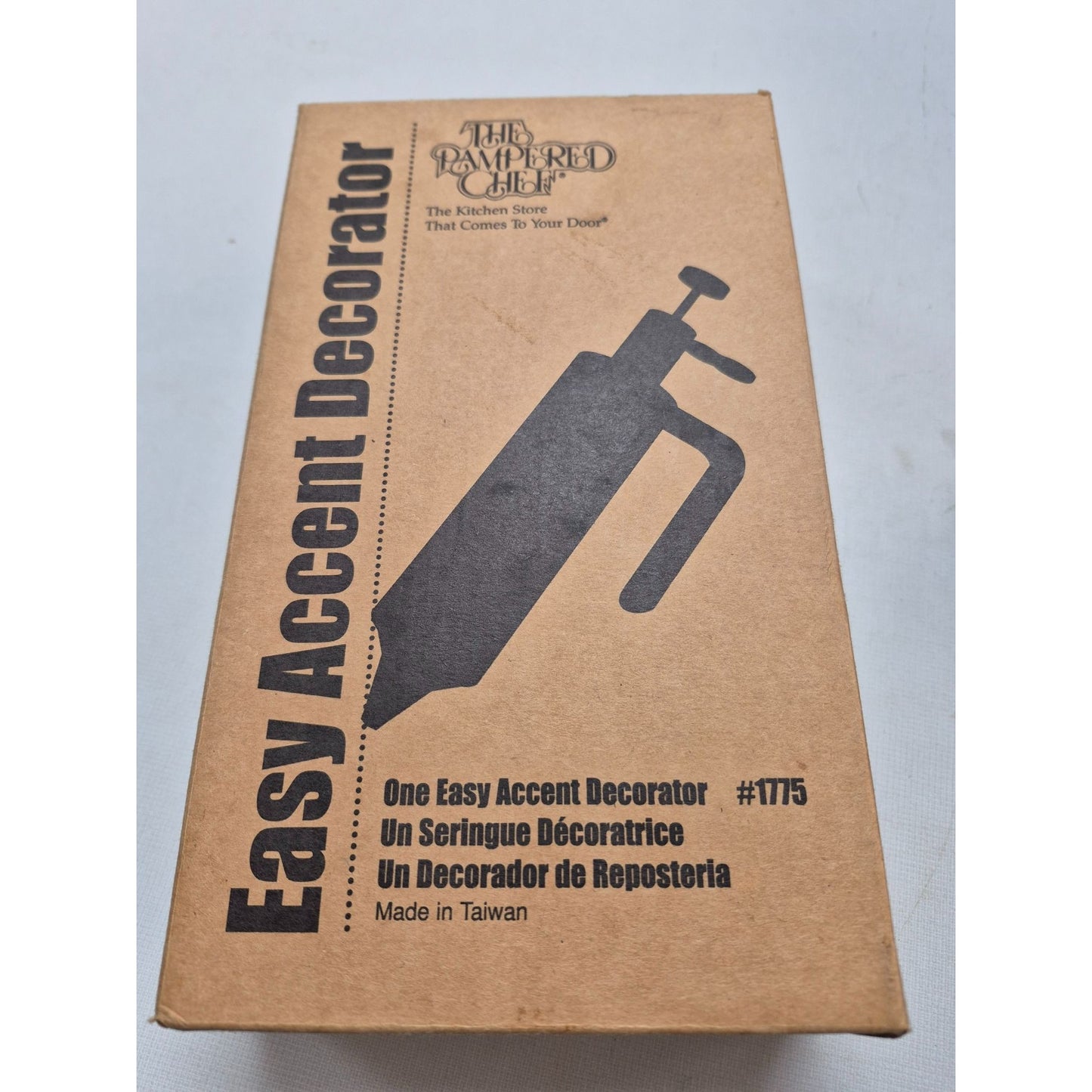 The Pampered Chef Easy Accent Decorator 1775 With 6 Tips