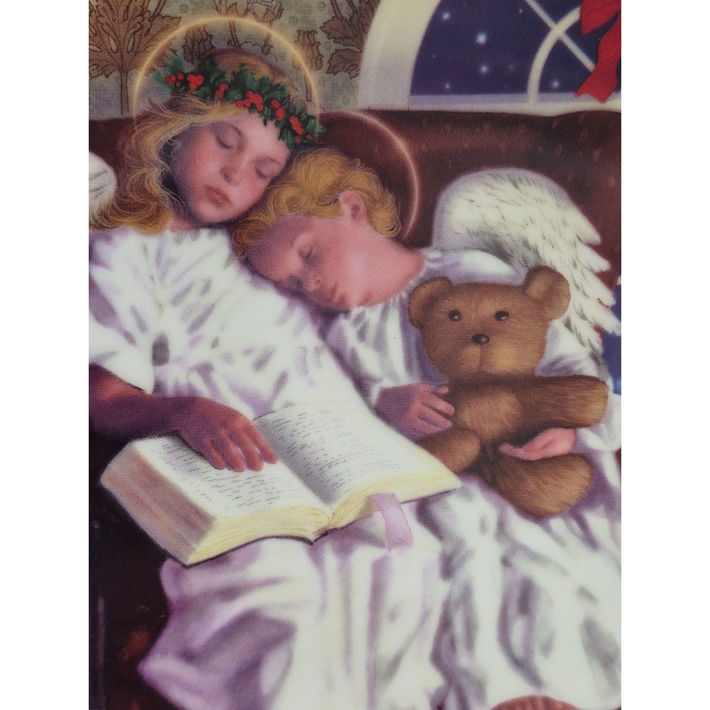 1997 Avon Heavenly Dreams Christmas Plate by Michael Garland 22K Gold Trim Decorative Collectible