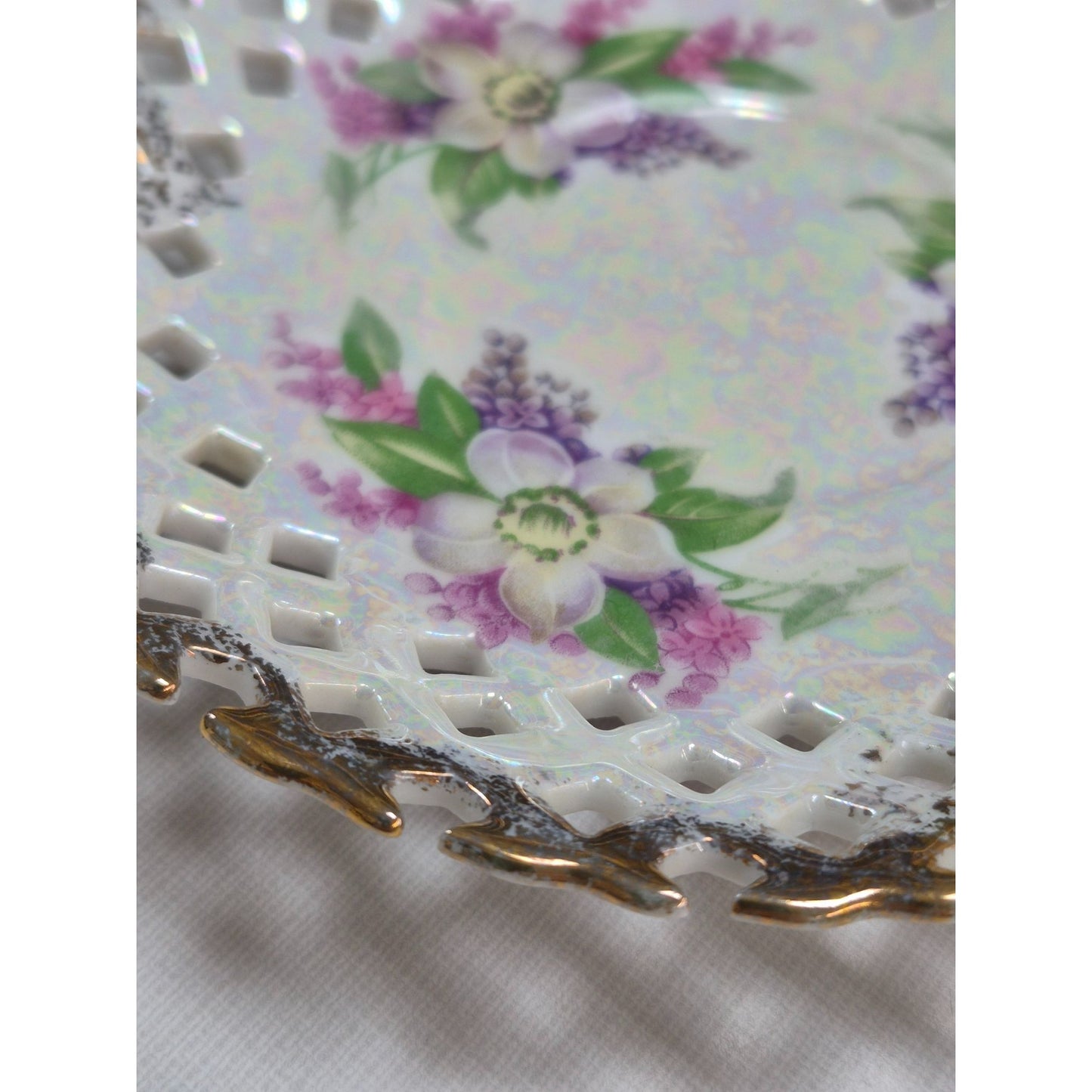 Vintage Lipper & Mann Royal Halsey Fine China Lattice Porcelain Luster Sauce Dish