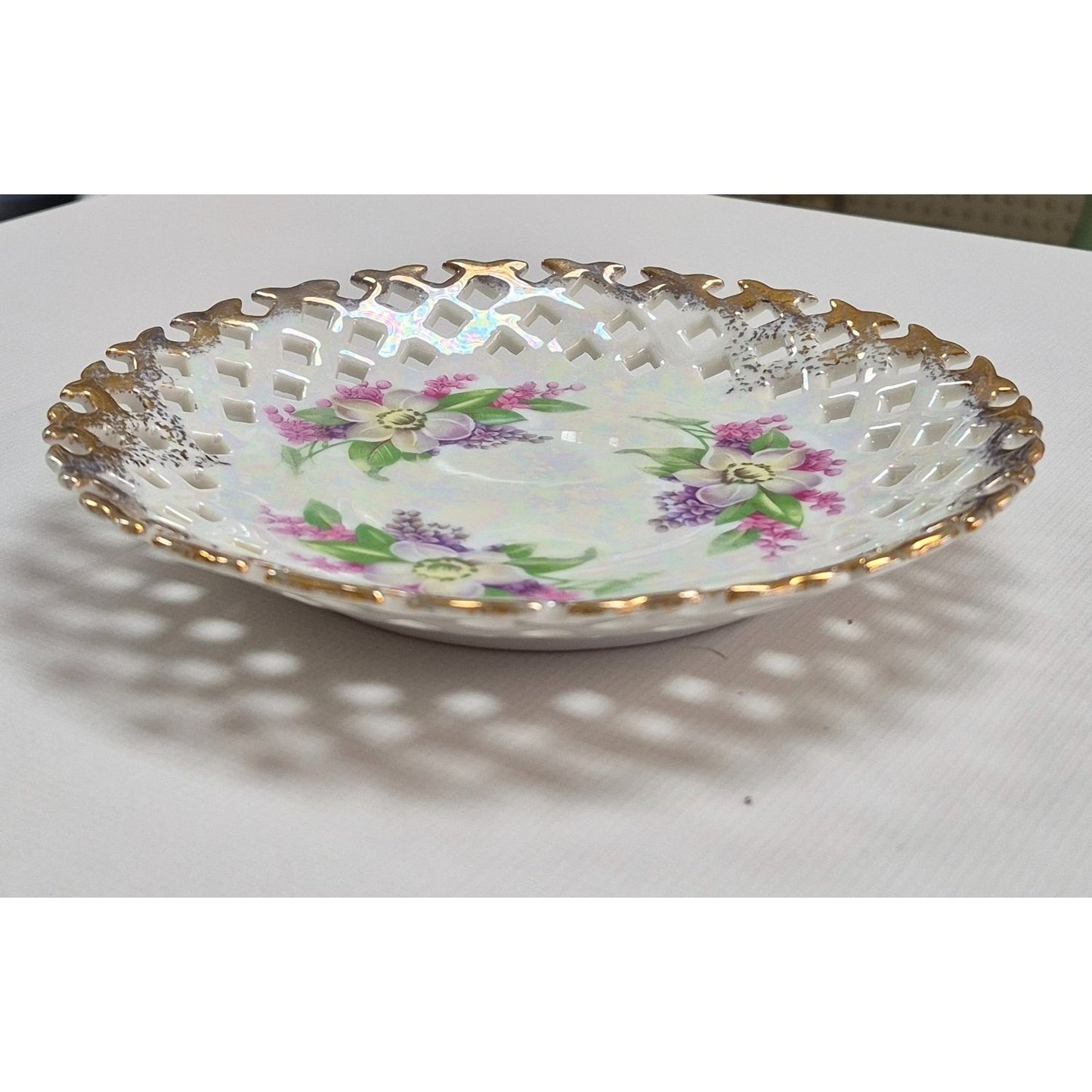 Vintage Lipper & Mann Royal Halsey Fine China Lattice Porcelain Luster Sauce Dish