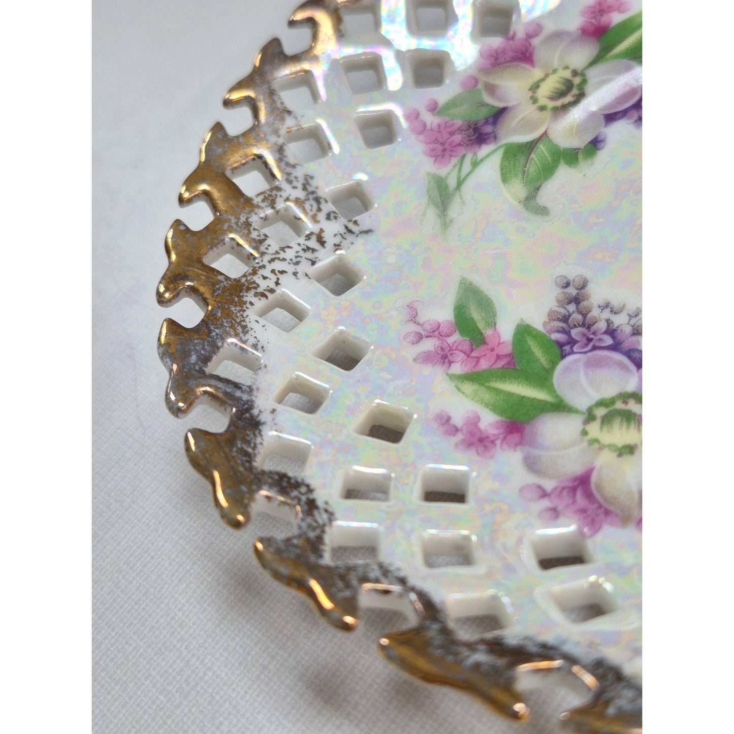 Vintage Lipper & Mann Royal Halsey Fine China Lattice Porcelain Luster Sauce Dish
