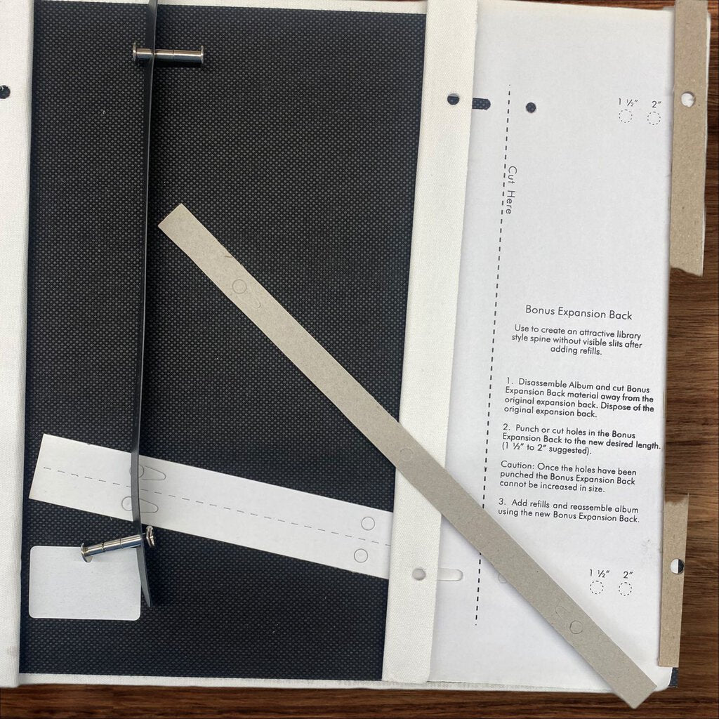 Pioneer Scrapbook Post Style Covers Expansion Pins 12 x 12 White Floral