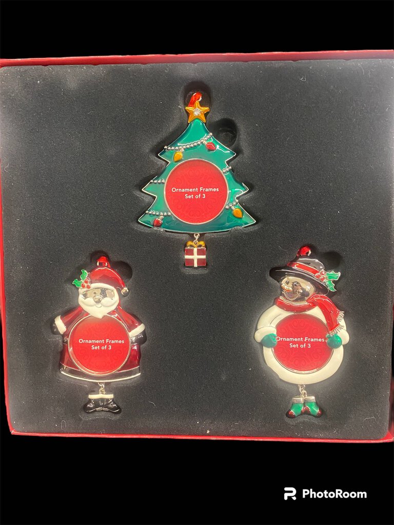 St. Nicholas Square Set of 3 Christmas Tree Ornament Frame